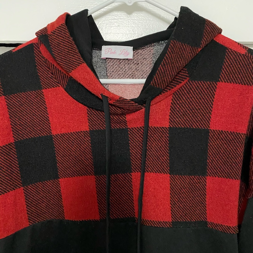 Red & Black Plaid Hoodie from Pink Lily